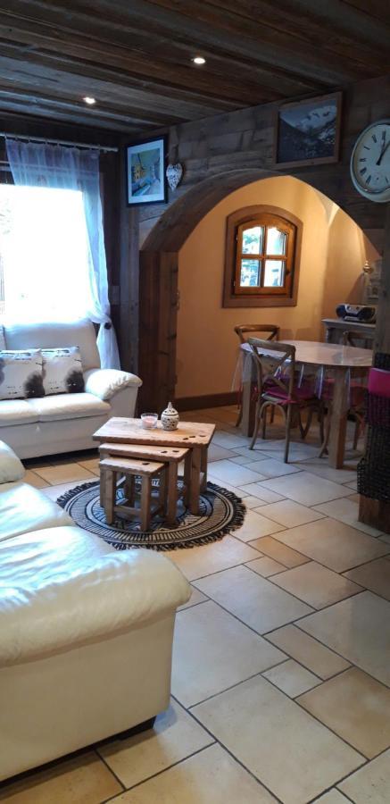 Appartement Favre 73 Мутие Екстериор снимка